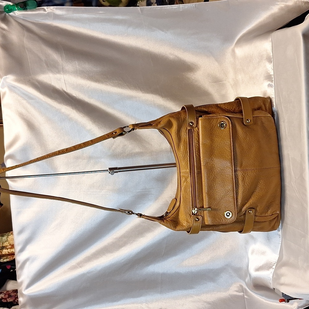 Tan Leather Shoulder Bag - Picture 3 of 12